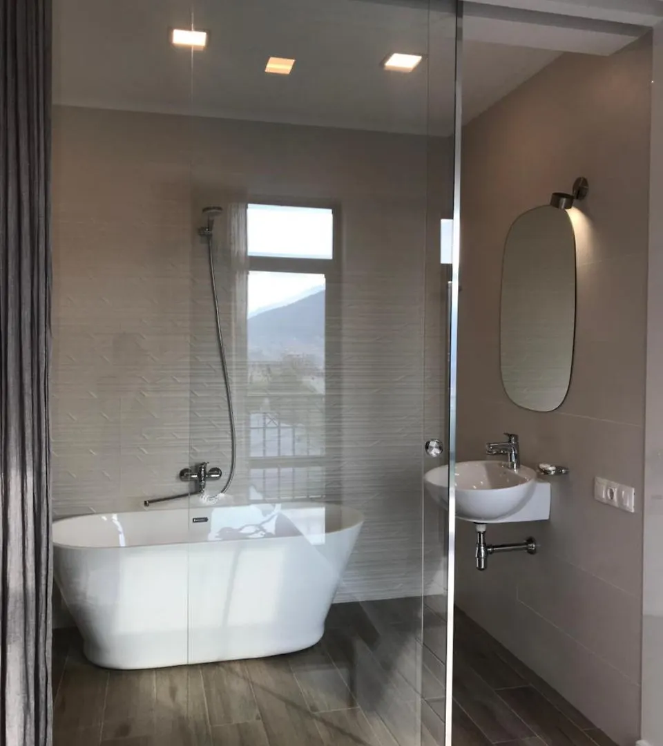 Herberg Star Avlabari Hotel Tbilisi